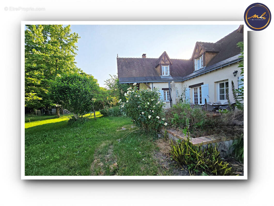 Maison à SAVONNIERES