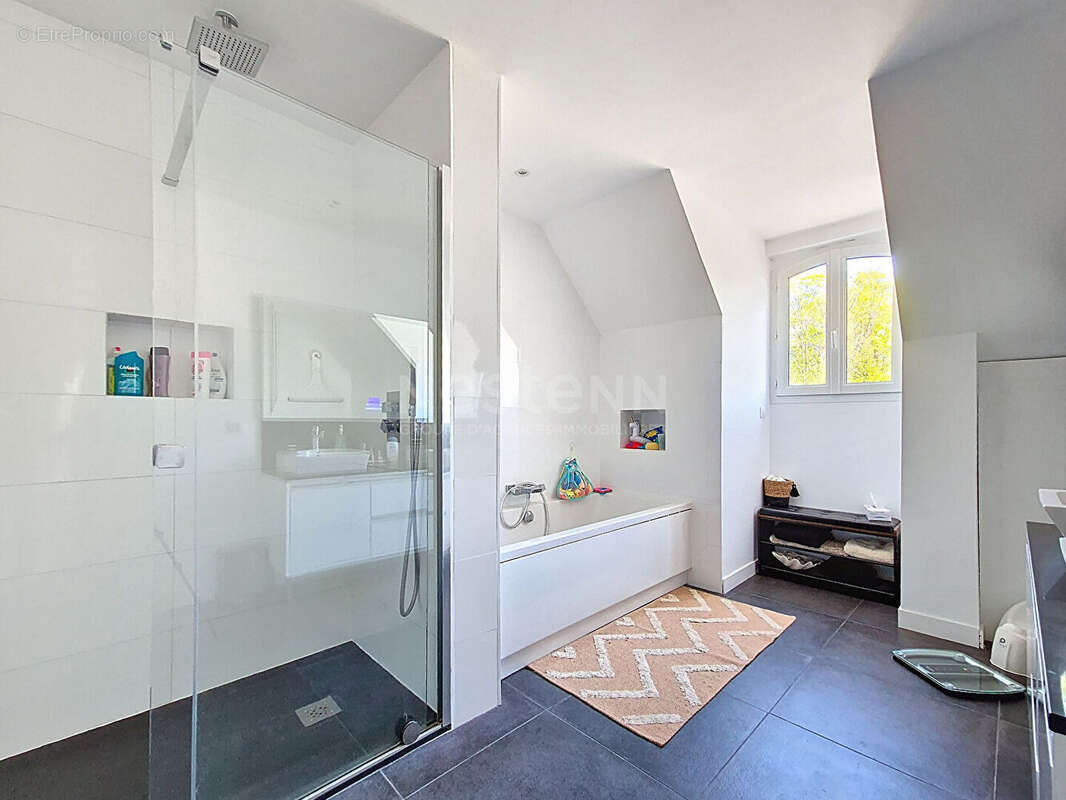 Maison Gouvieux 280M² habitables, jardin 2150 m² avec piscine - photo 15