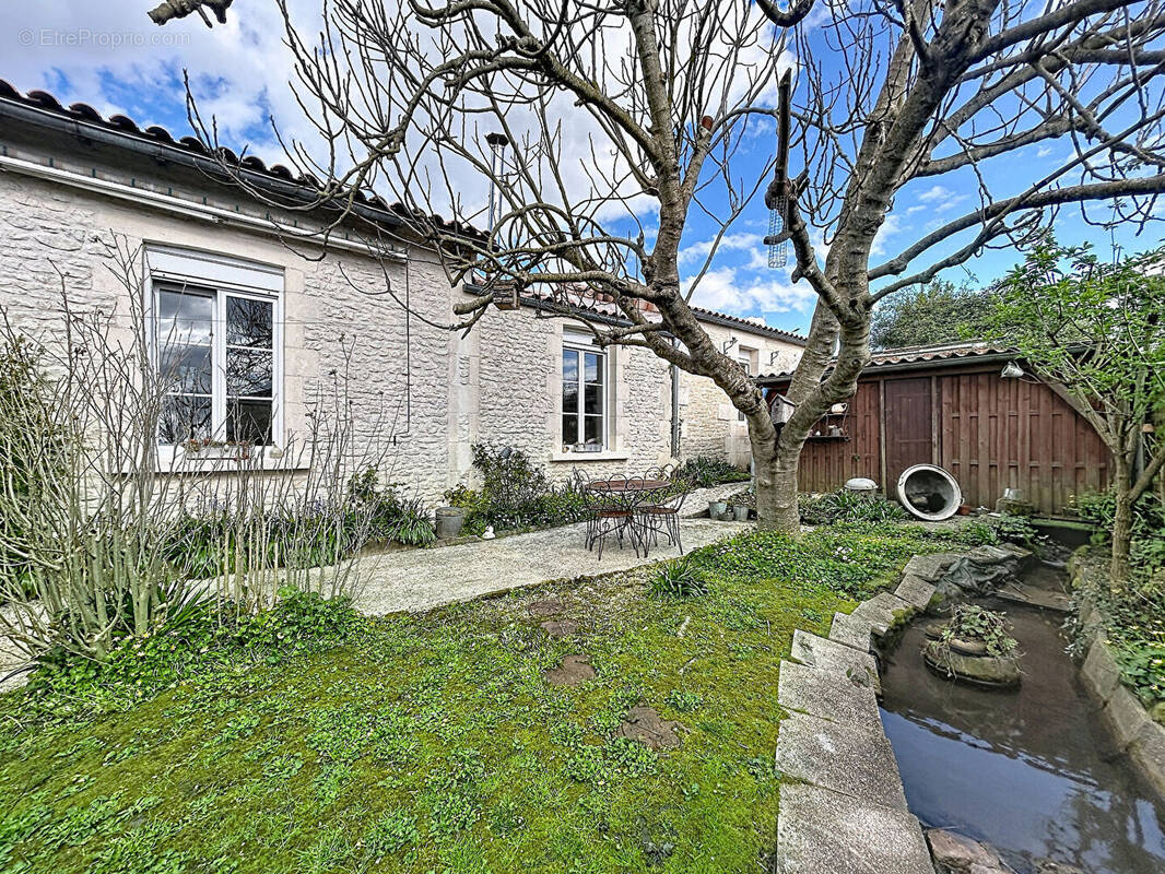 Maison à TONNAY-CHARENTE