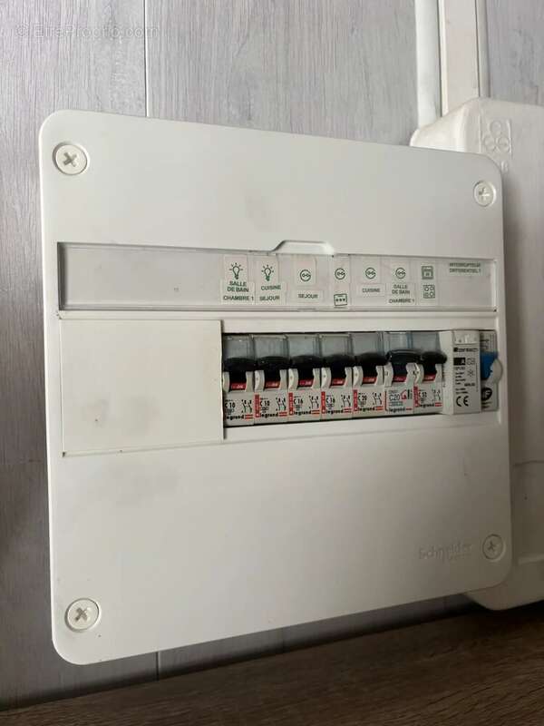Appartement T2 plain-pied avec extérieur - RDC - photo 13