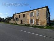 Maison à MEYNES