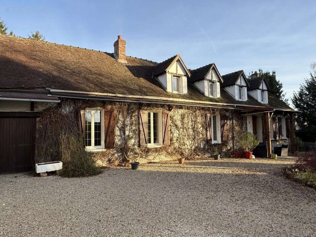 Maison à PERCENEIGE