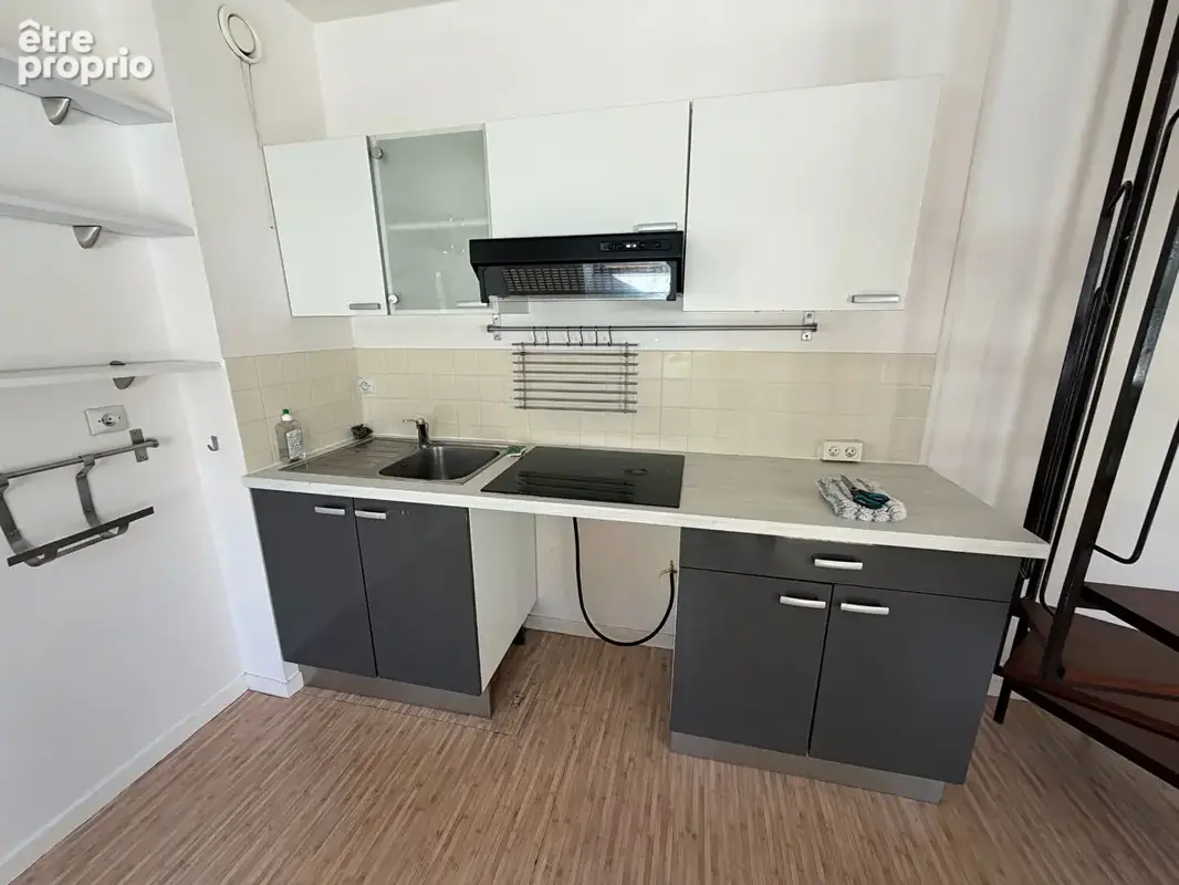 Appartement  2 pièces duplex métro Sainte-Anne - photo 3