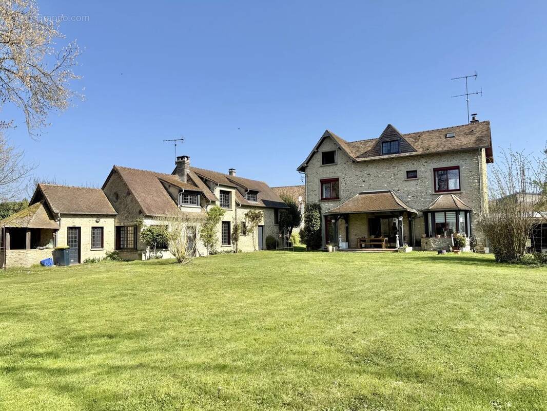 Maison à PACY-SUR-EURE
