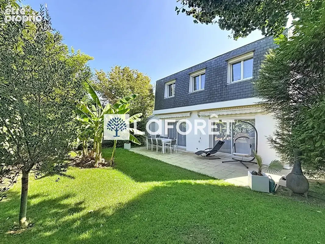 Photo Maison à Chambourcy au prix de 850 000€