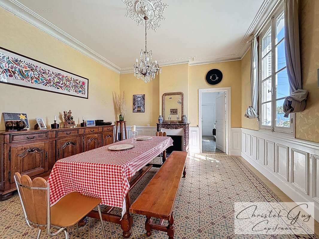 Vaas (72500) - Propriété de Charme 1910 de 175 m² + Maison d'amis, 7 Pièces, Terrain de 1260 m², Idéale Résidence Principale ou  - photo 8