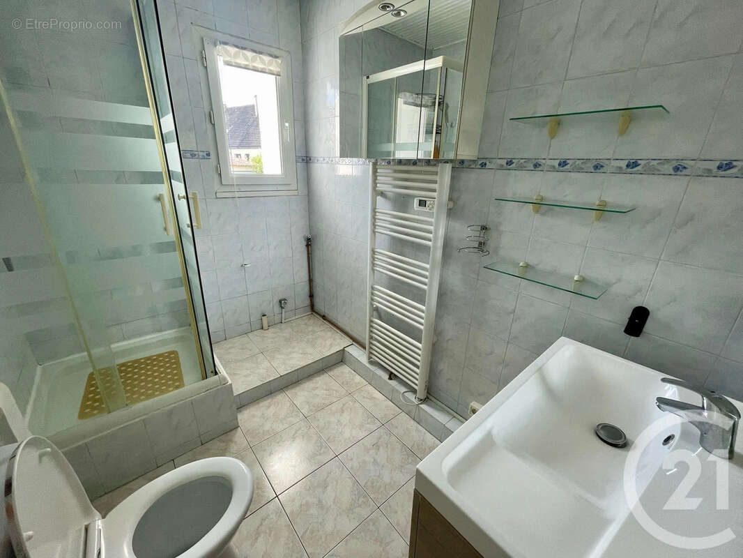 Maison à DAMMARTIN-EN-GOELE