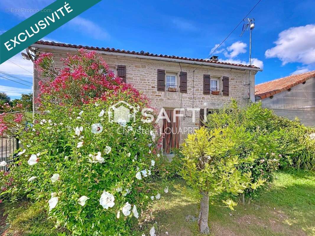 Photo 2 - Maison à BRIZAMBOURG