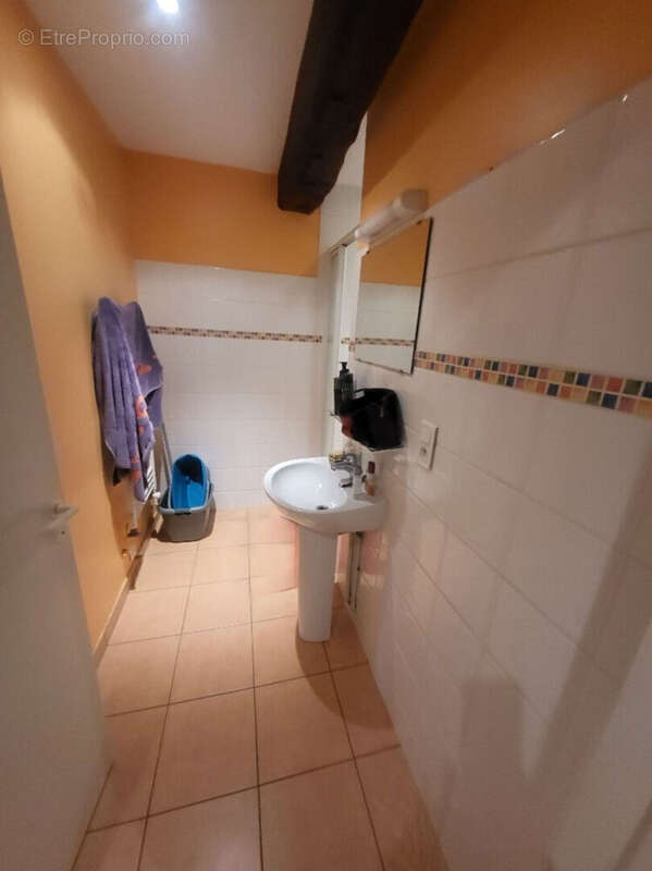 Appartement à PONT-DE-VEYLE