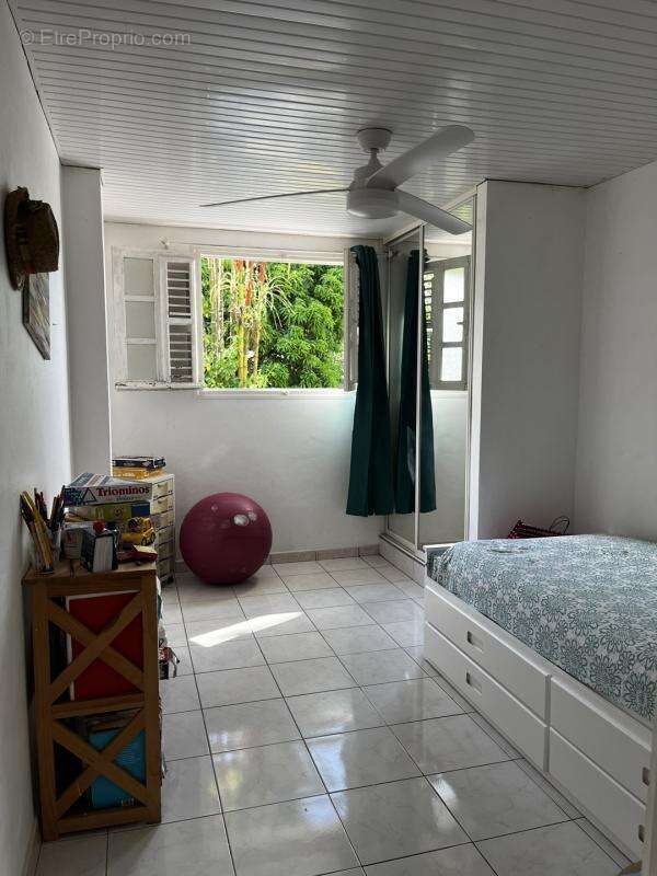 Maison T8 - 2 T4 indépendants - Le Lamentin (97232) - photo 32