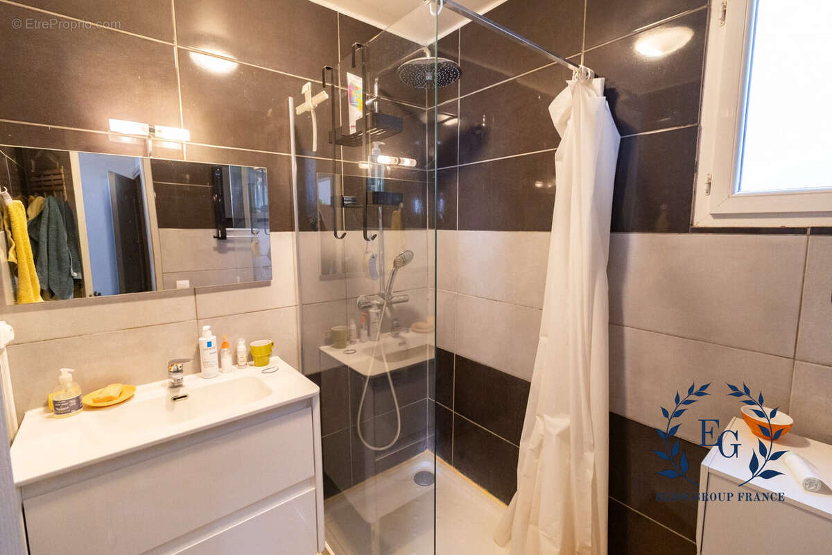 Appartement à BARJOLS
