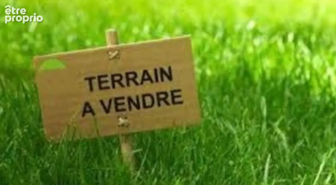 terrain à construire vendu viabilisé et tout clôturé de 740 m² - photo 8