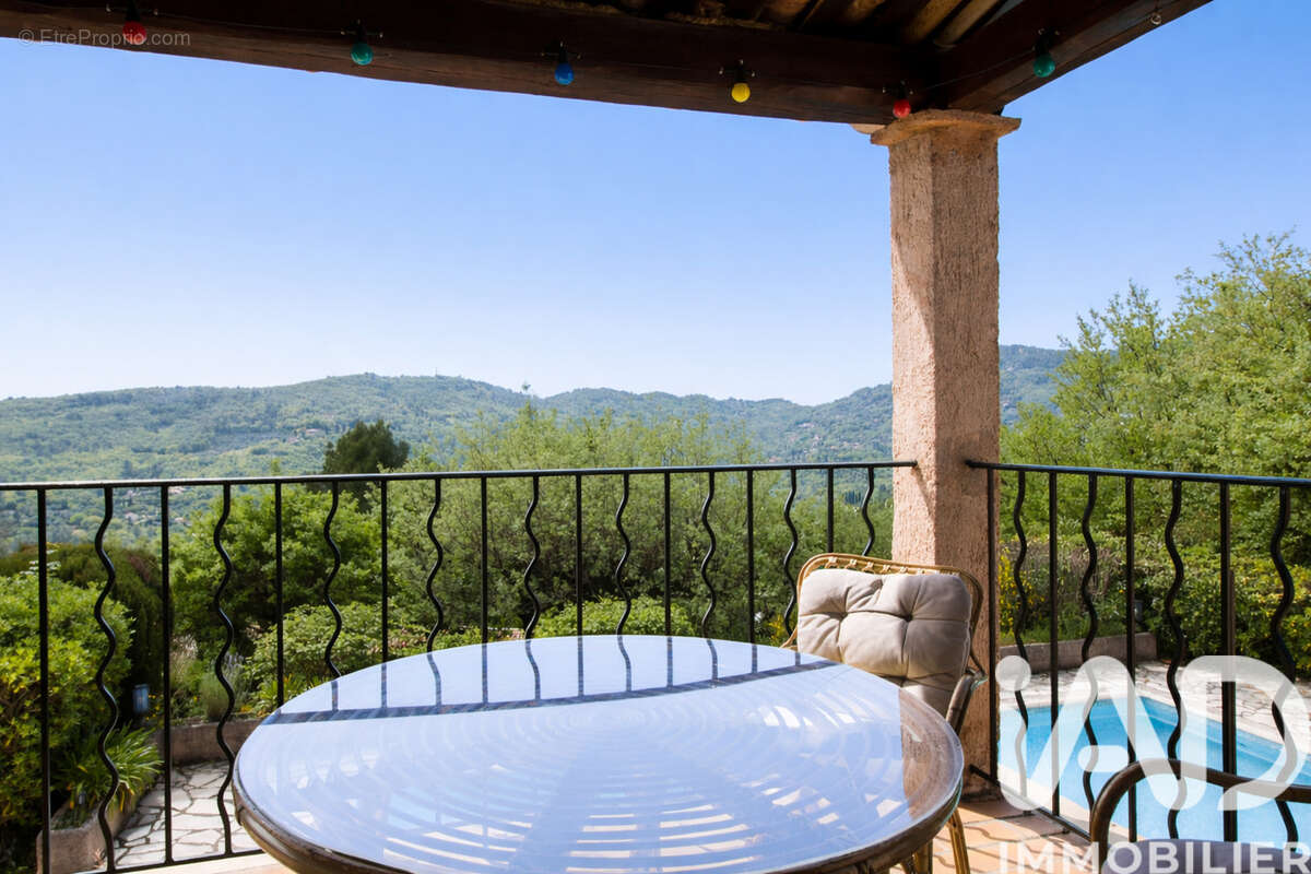 Photo 3 - Maison à TOURRETTES-SUR-LOUP