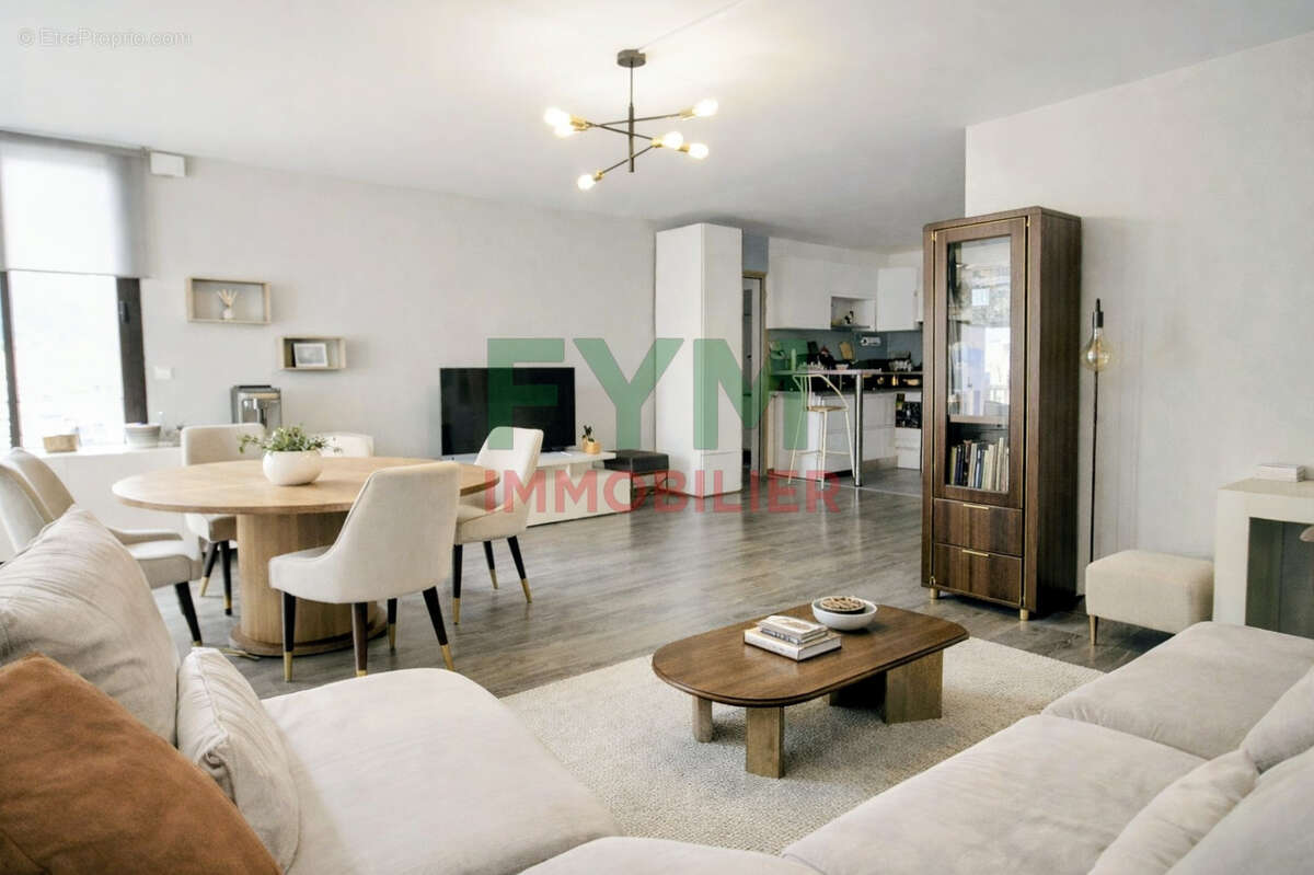 Appartement à SAINT-DENIS