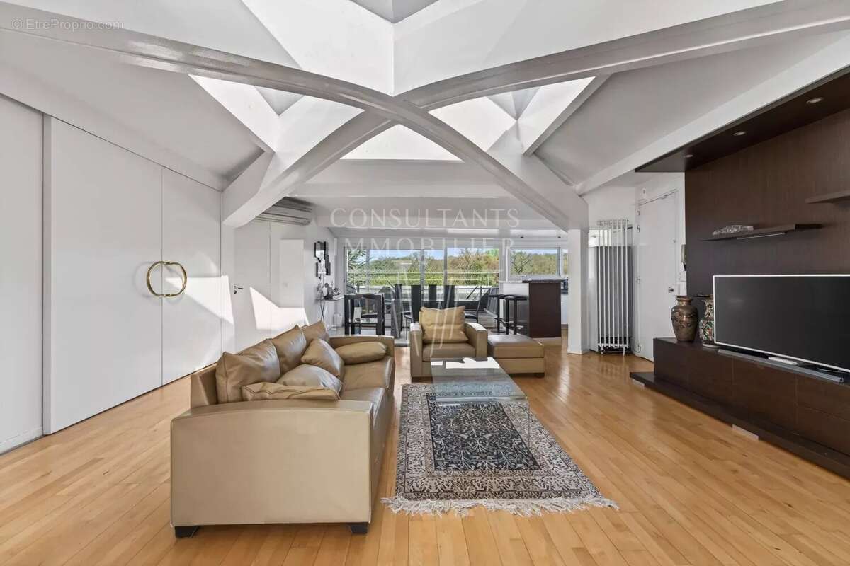 Appartement à BOULOGNE-BILLANCOURT