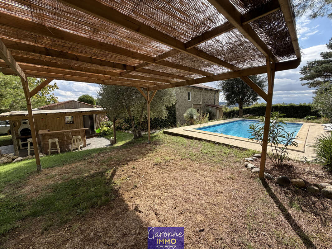 Maison à PRAYSSAS