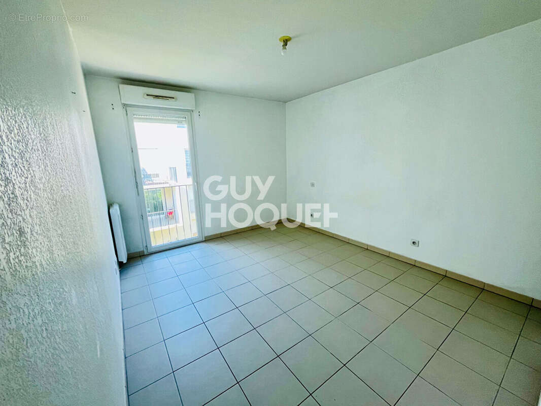 Appartement à JUVIGNAC