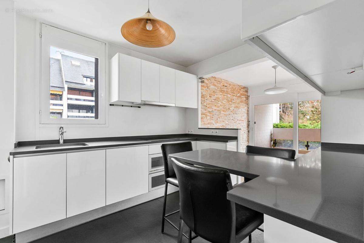 Appartement à SAINT-GERMAIN-EN-LAYE