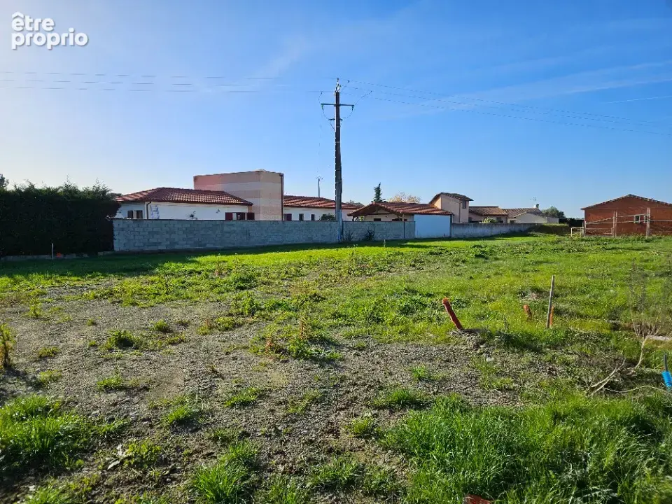 Terrain 450 m² à Labarthe-Sur-Leze  - photo 2