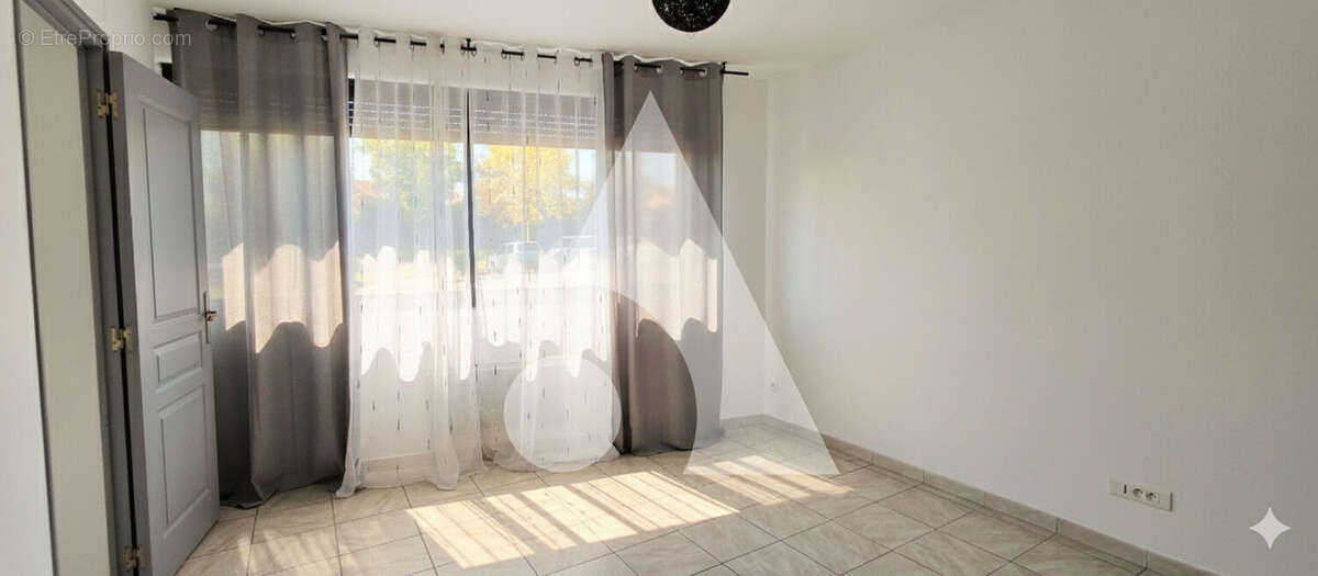 Maison à PUY-L'EVEQUE