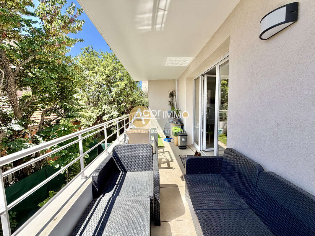 Appartement T3 avec terrasse et garage sur Toulon - photo 2