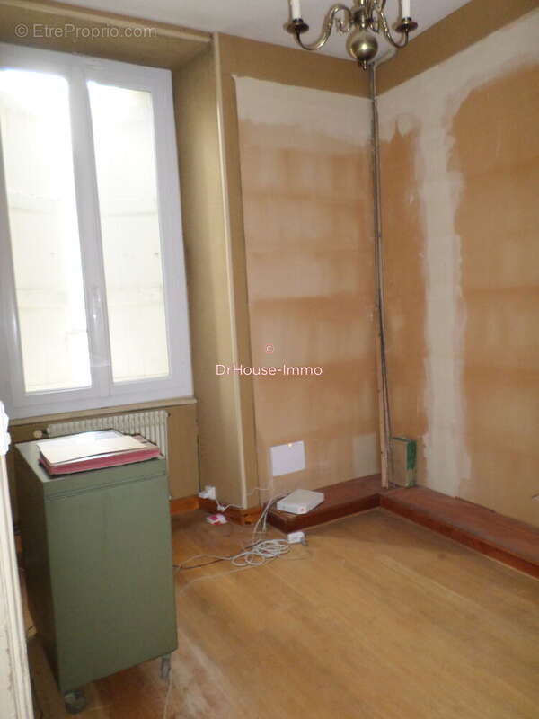 Maison 98 m² à Angouleme  - photo 6