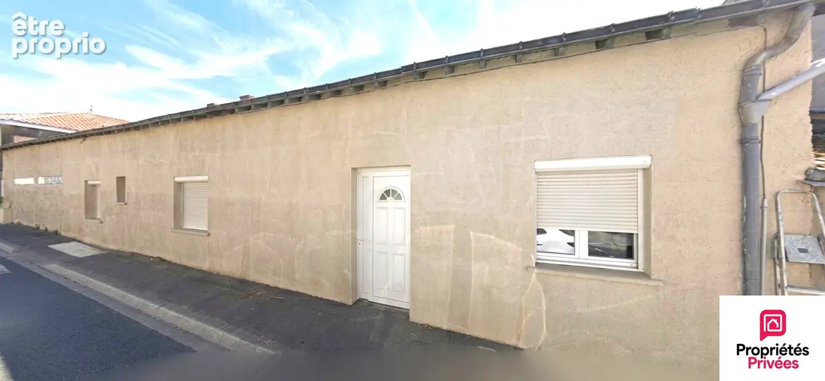 Maison à SAINT-QUENTIN-EN-MAUGES