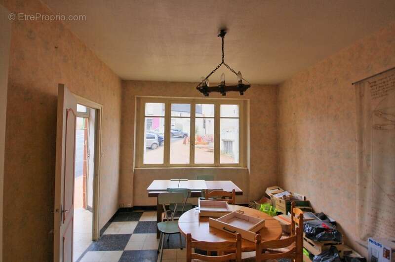 Maison à SAINT-LEON