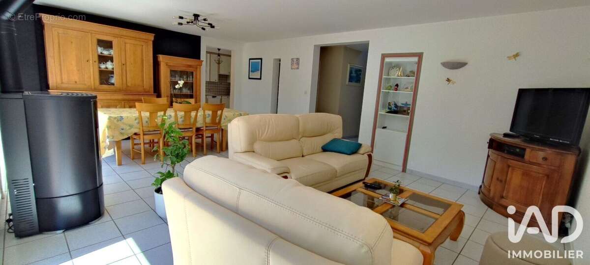 Maison 220 m² à Plougastel-Daoulas  - photo 2