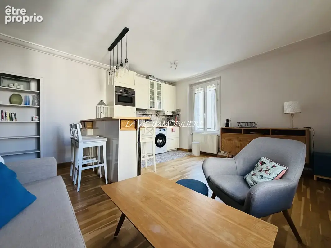 Appartement 2 pièces 38 m² à vendre à Charenton-Le-Pont (94220) - photo 4