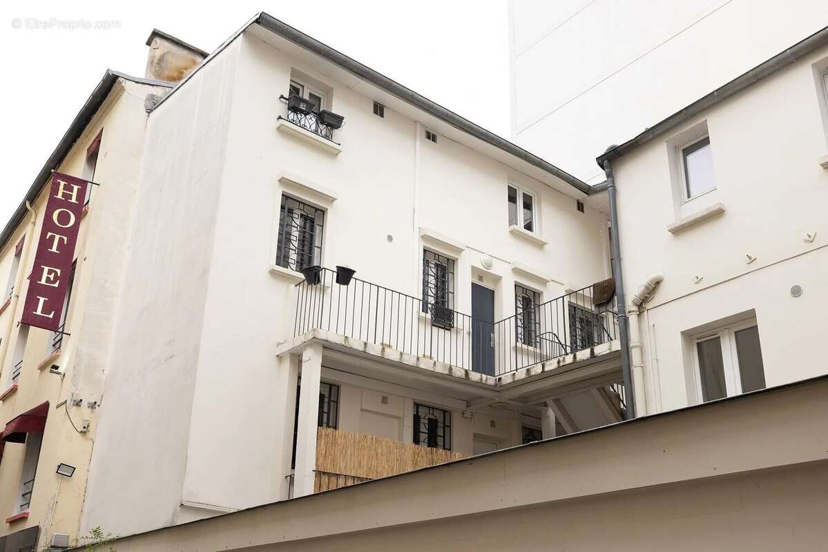 Appartement à PARIS-11E