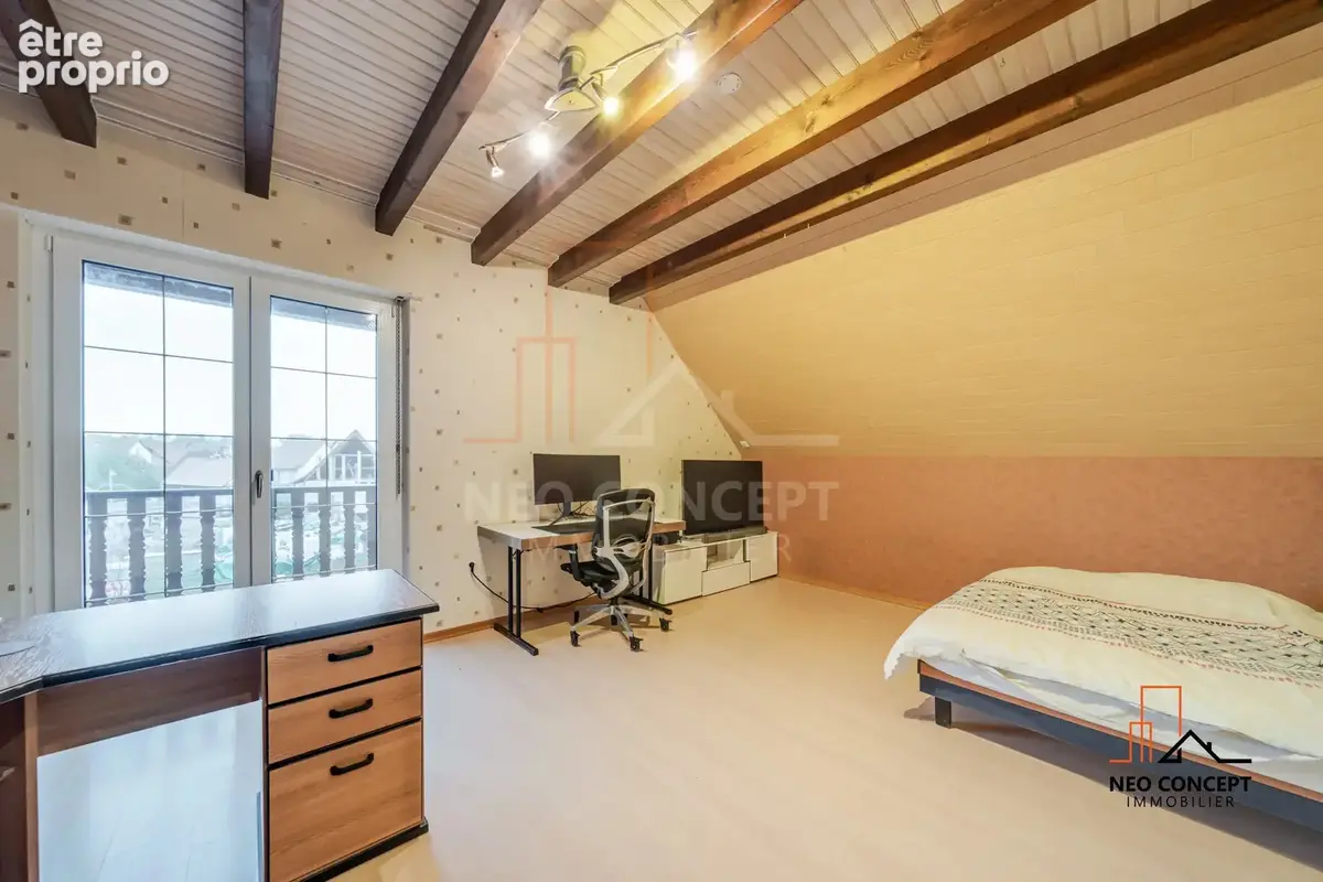 * SOUFFLENHEIM - Charmante Maison de 170 m² au sol, construite sur 9.36 ares de terrain ! * - photo 14