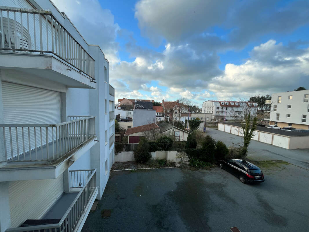 Appartement à CAMIERS