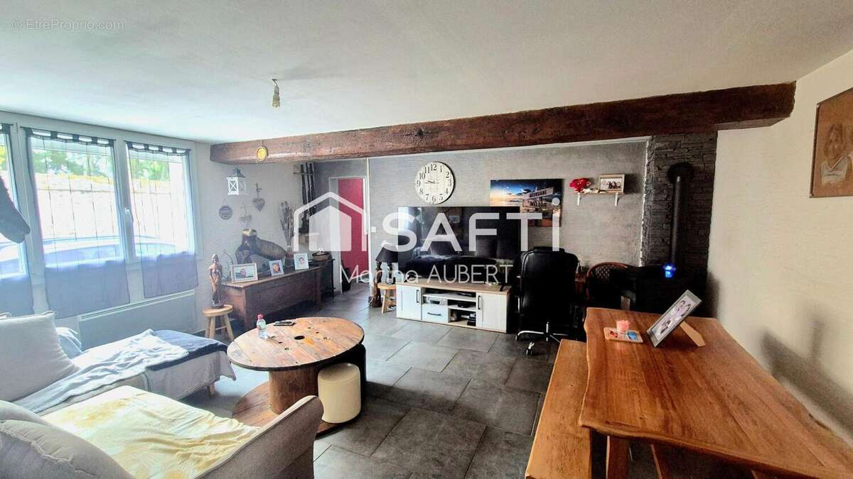 Photo 6 - Maison à UNVERRE