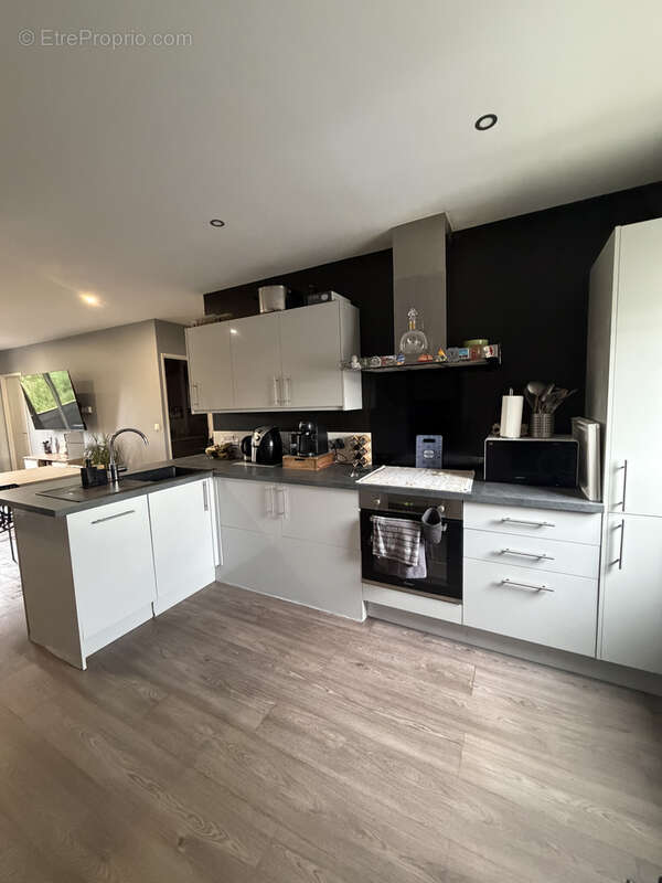 Appartement à PETIT-COURONNE