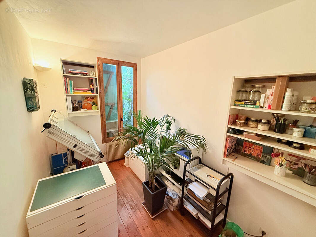 Commerce à LEVALLOIS-PERRET