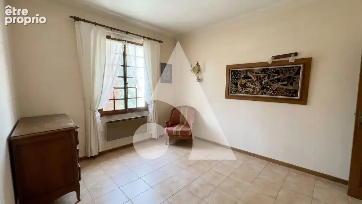 Cadenet - Maison Plain-Pied de 98 m2 hab sur 1 340 m2 de terrain - photo 8