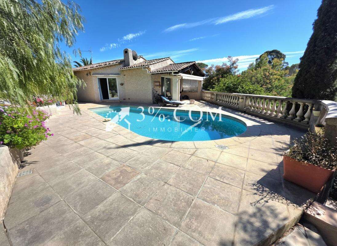 Maison à SAINT-RAPHAEL