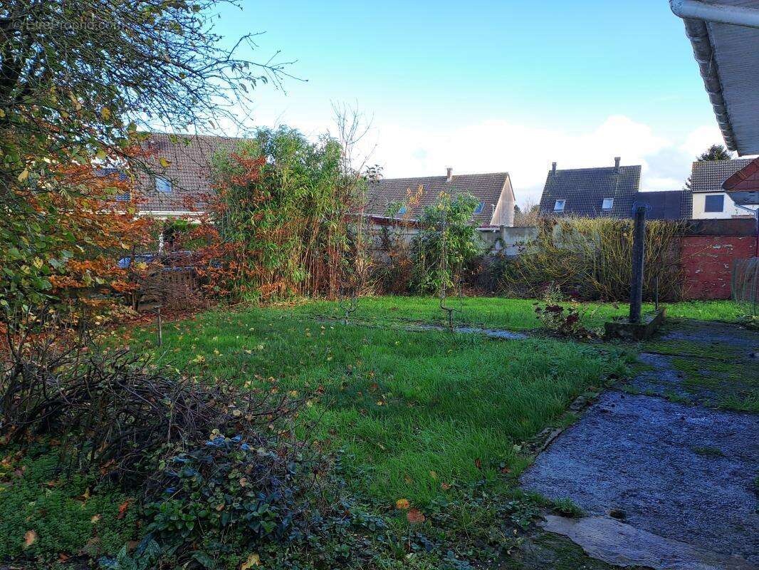 Maison à CAUCHY-A-LA-TOUR