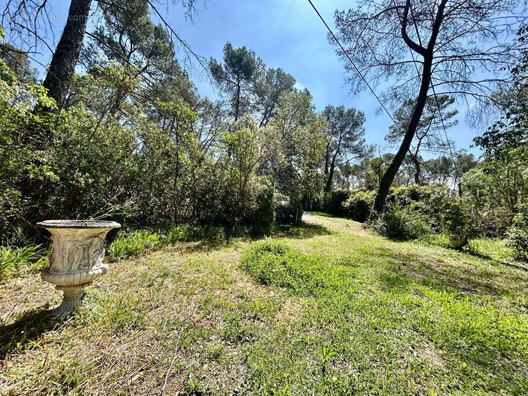 Villa neuve Montferrier Sur Lez, sur 962 m2 - photo 2