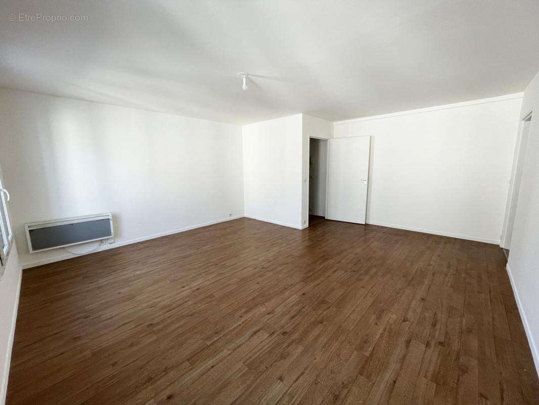 Appartement à RUEIL-MALMAISON