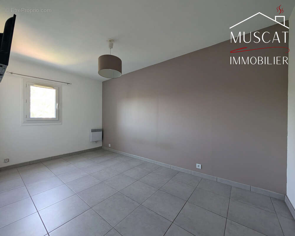 Appartement à VILLEFONTAINE