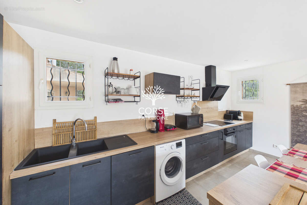 Maison avec appartement indépendant sur terrain piscinable et constructible - photo 25