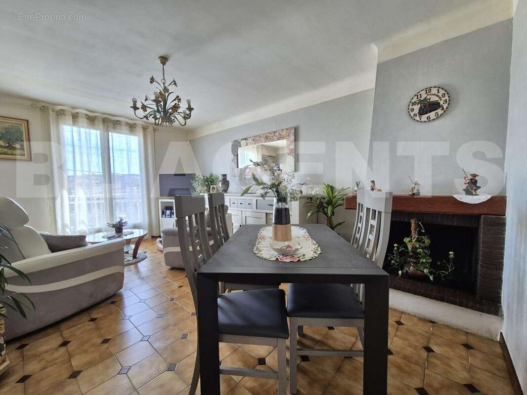 IMG-20251029-WA0017 - Maison à LAROQUE-D'OLMES