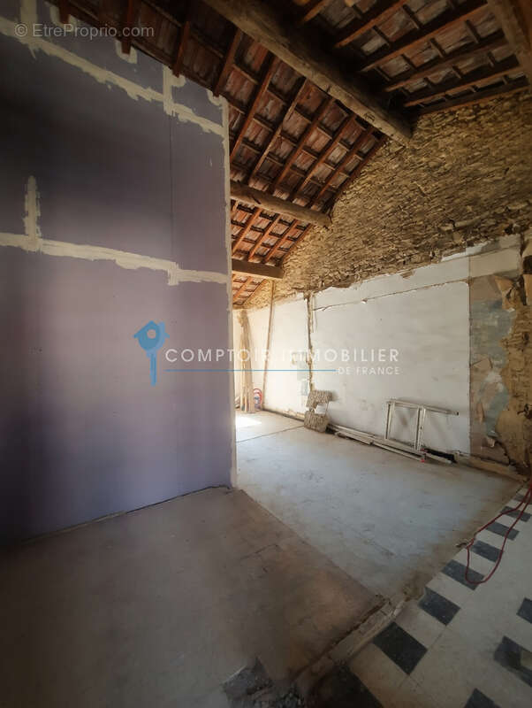 Dépt Hérault (34), à vendre MONTPELLIER Appartement F3 Duplex - Balcon - Cellier - photo 3