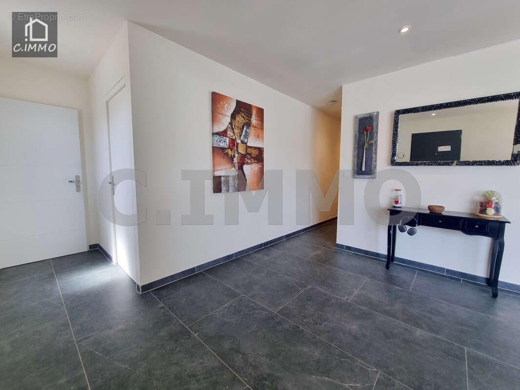 Maison à CESSENON-SUR-ORB
