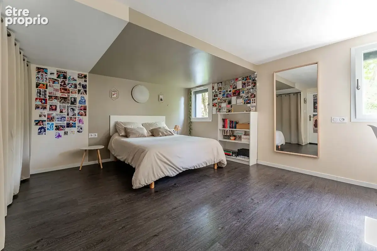 MAUBEC, villa avec 4 chambres, possibilité 5. - photo 6