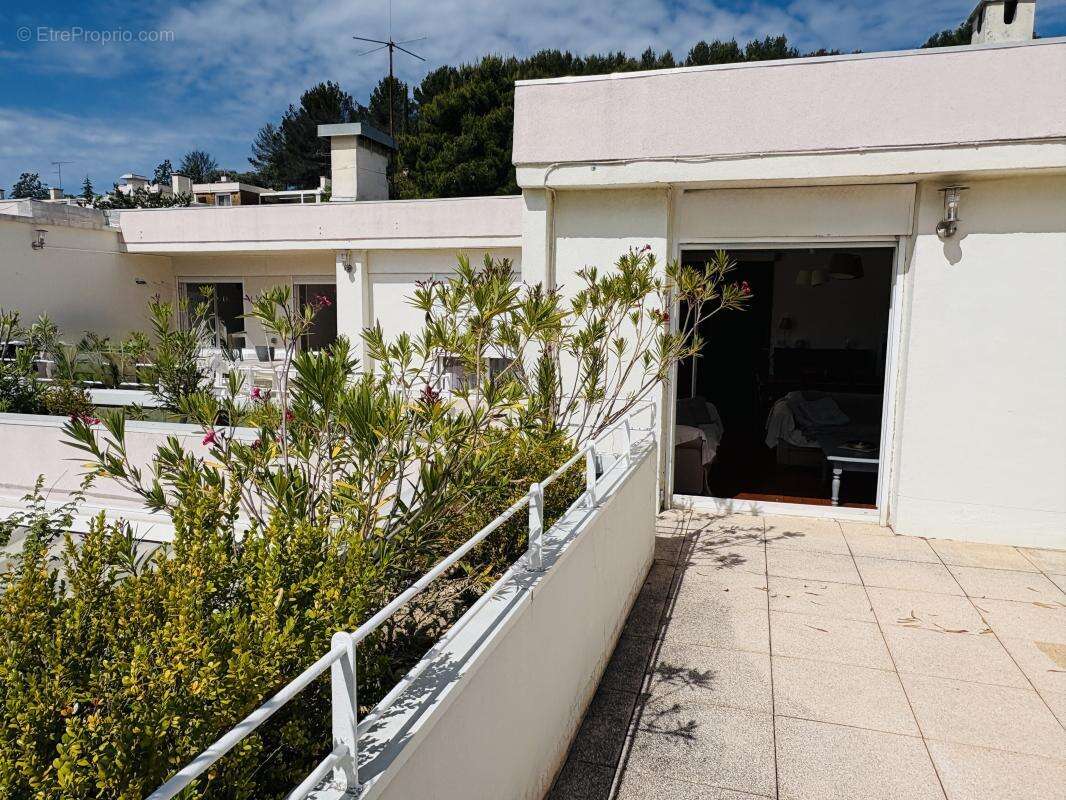 Appartement à MARSEILLE-11E