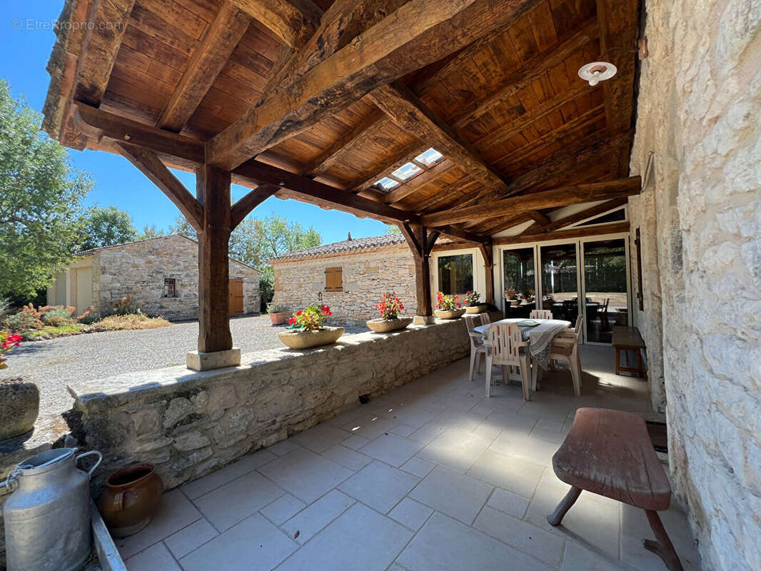 Maison typique en pierre, proche de Saint Antonin - photo 9