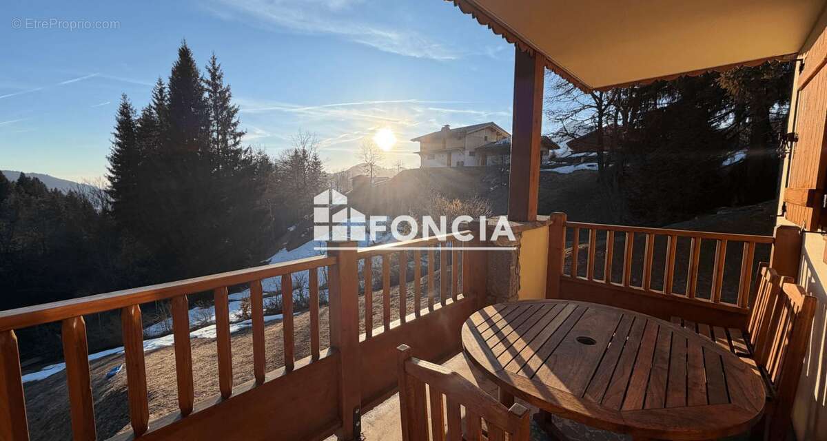 Appartement à CREST-VOLAND